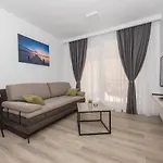 By The Sea - 19134 Appartamento Makarska