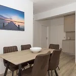 By The Sea - 19134 *