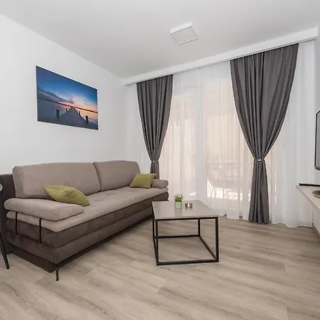 By The Sea - 19134 Apartman Makarska