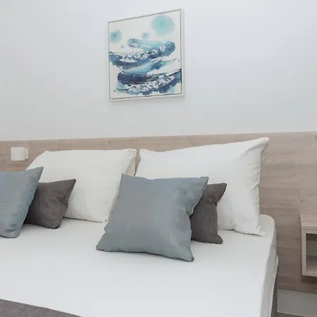 Apartamento By The Sea - 19134 *