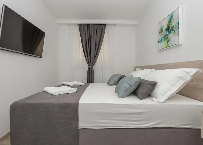 Apartman By The Sea - 19134 *