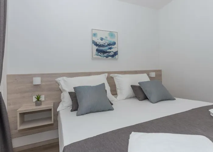 By The Sea - 19134 * Makarska