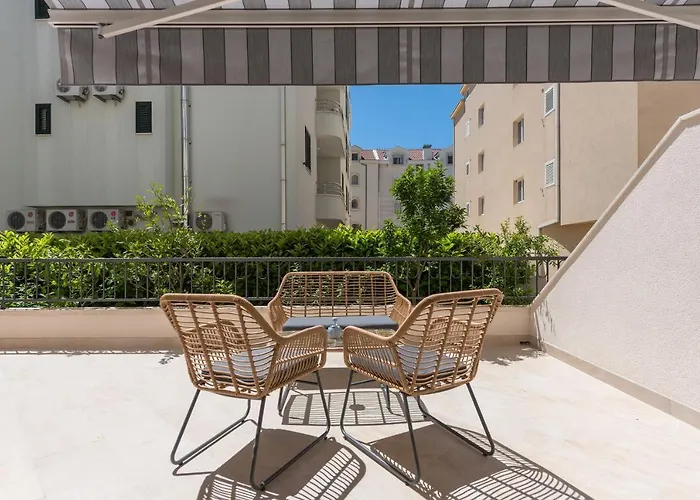 By The Sea - 19134 * Makarská