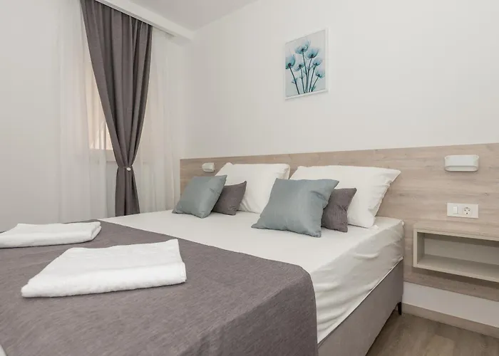 By The Sea - 19134 Makarská