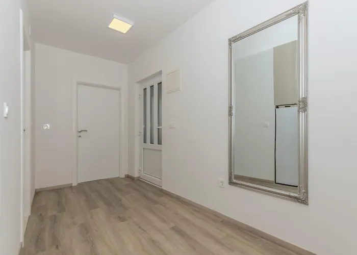 By The Sea - 19134 * Makarská